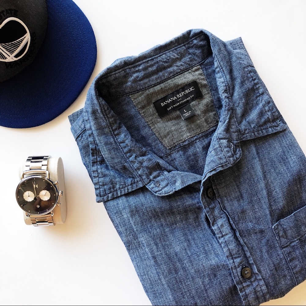 Banana Republic chambray button down shirt